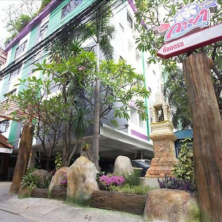 Kaya Place Bangkok Exterior photo